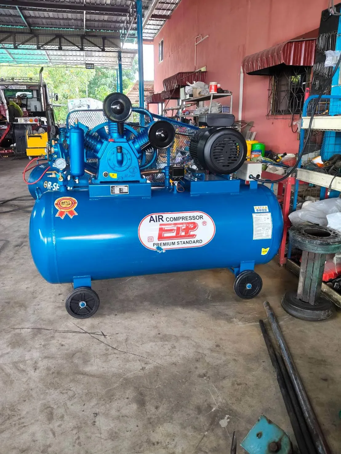 ภาพส่งมอบ ปั๊มลมสายพาน ETP ขนาด 380 ลิตร มอเตอร์ 7.5HP รุ่น HTA-80 (16Bar) (ระบบไฟ 220V) จังหวัดบุรีรัมย์ รูปที่ 1