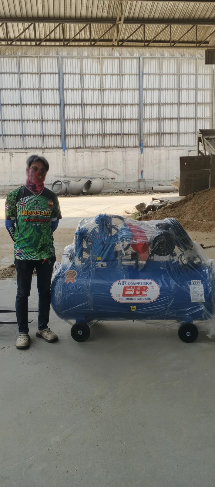ภาพส่งมอบ ปั๊มลมสายพาน ETP ขนาด 380 ลิตร มอเตอร์ 7.5HP รุ่น HTA-80 (16Bar) (ระบบไฟ 380V) จังหวัดสระบุรี รูปที่ 2